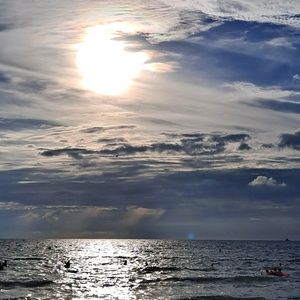 Meet your Posher, Tai